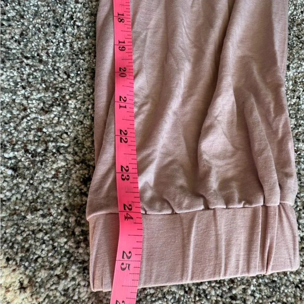 Fabletics by Kate Hudson Women’s Size XS RestoreKnit Tapered Pants Pull On pink